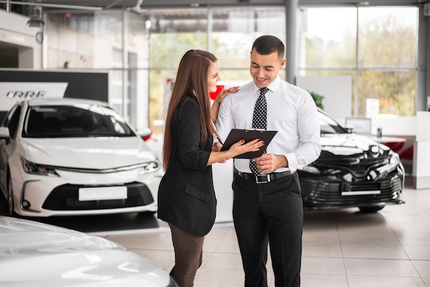 Amazon Ventures into Auto Sales, but Dealership Experience Remains Unchanged for Now